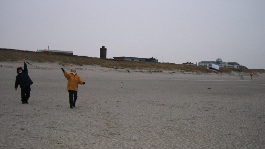 Ausatmen am Strand